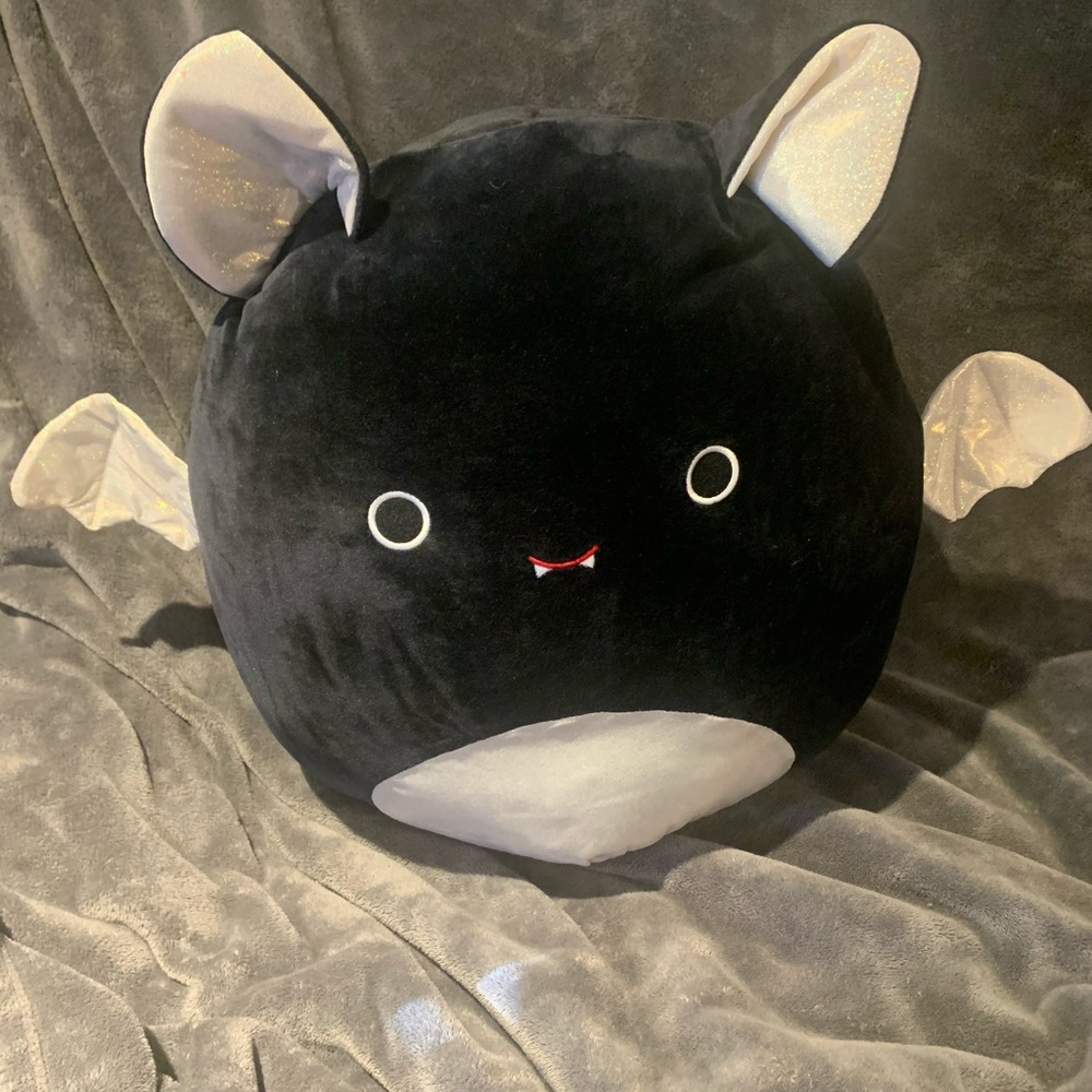 Halloween Squishmallow - Emily the bat 16inch